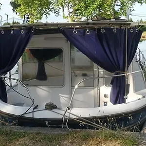  Bateau-hôtel Entier Sur Bateau France